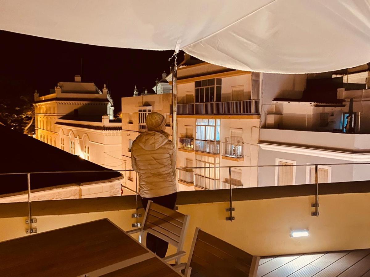شقة Atico Loft The Rose 48 كاديز المظهر الخارجي الصورة